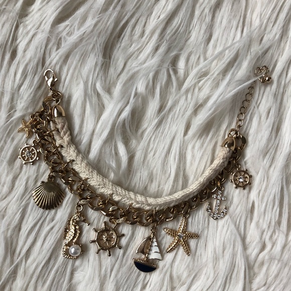 Brandy Melville Jewelry - 🌊Beach bracelet🌊